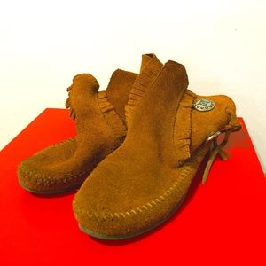 Minnetonka Moccasins